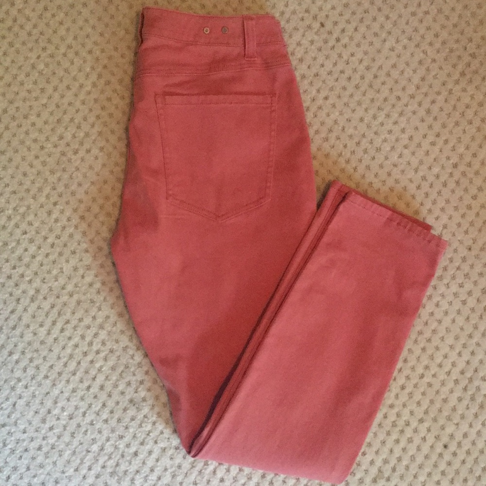 Cabi curvy brick dust skinny